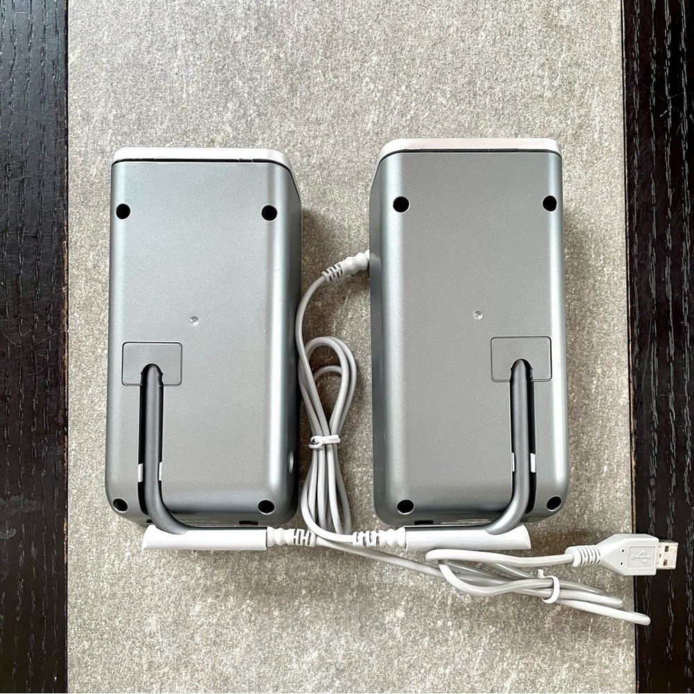 Logitech USB Powered Notebook Laptop Speakers